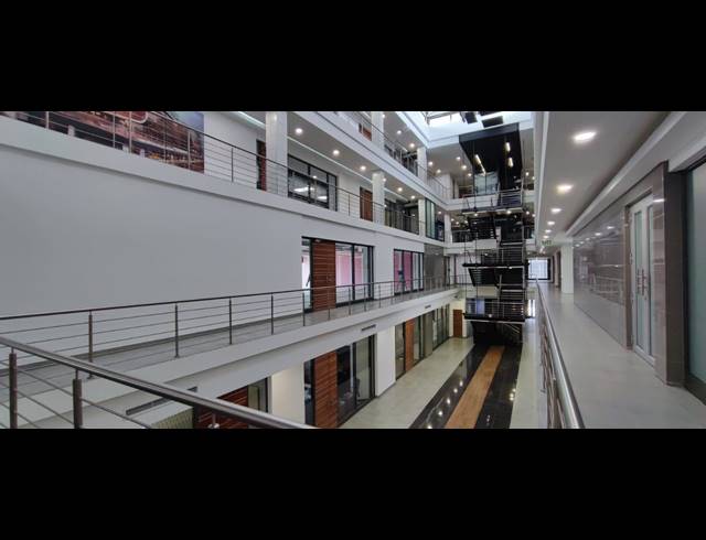 473M² OFFICE TO LET IN DIE HOEWES